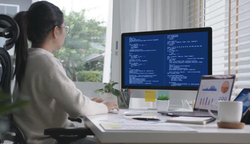 青岛企业数字化解决方案:机器学习赋能商业模式升级的核心路径